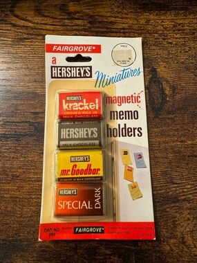 Vintage 1984 Hershey’s Miniature Magnetic Memo Holders